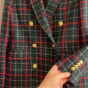 Chanel look like blazer very beautiful not my size